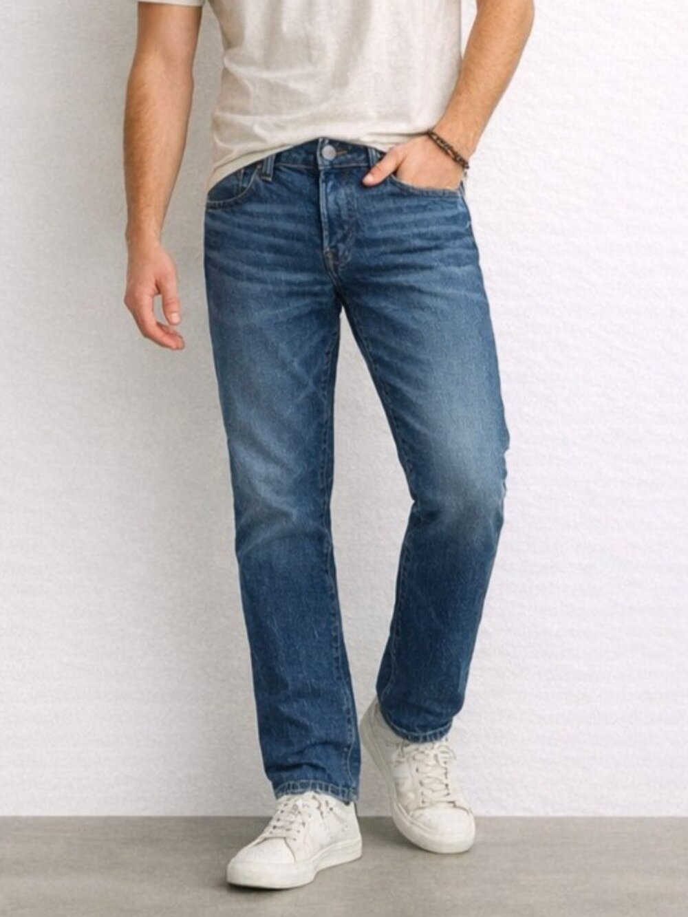 American Eagle Athletic Fit Jean Mens 30 Button Fly Stretch Denim Straight Taper